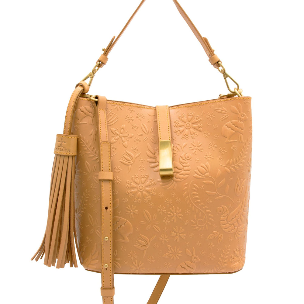 Liebre Shoulder Bag