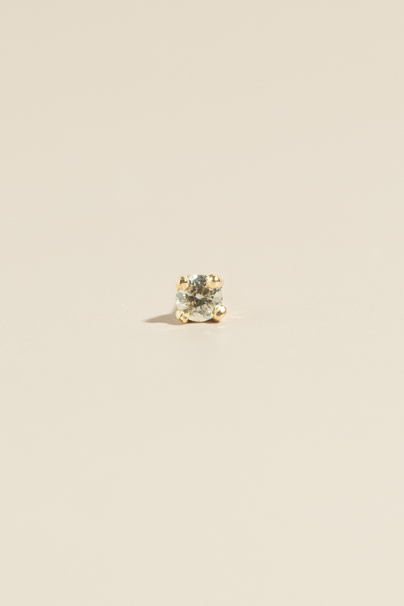 14K Diamond Stud