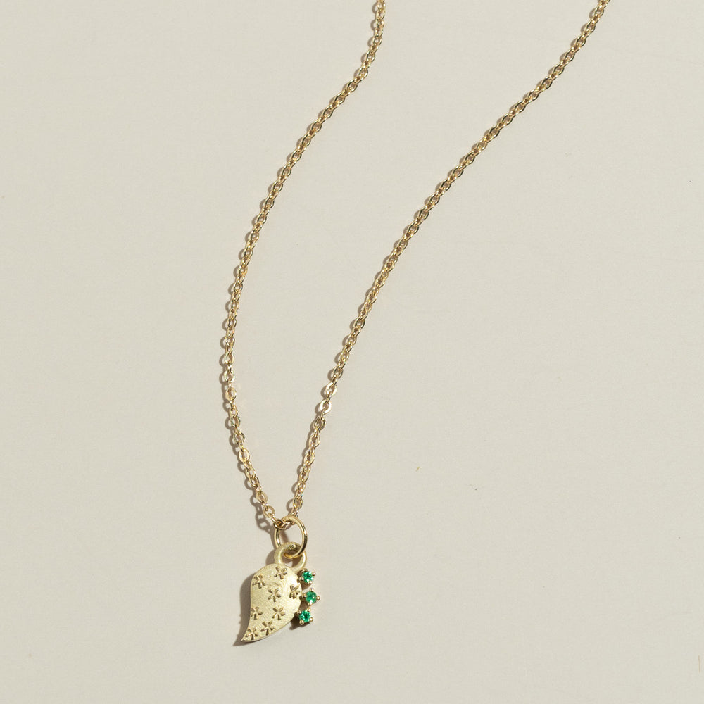 14K Emerald Tuna Y Nopal Necklace