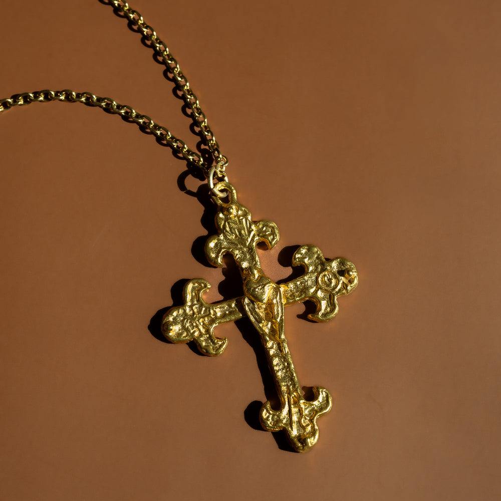 Cruz Necklace