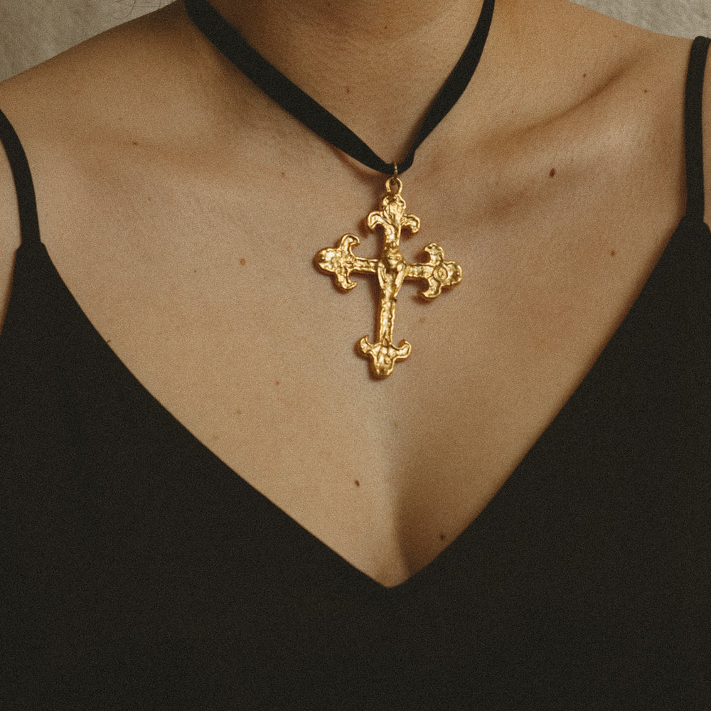 
                      
                        Cruz Necklace
                      
                    