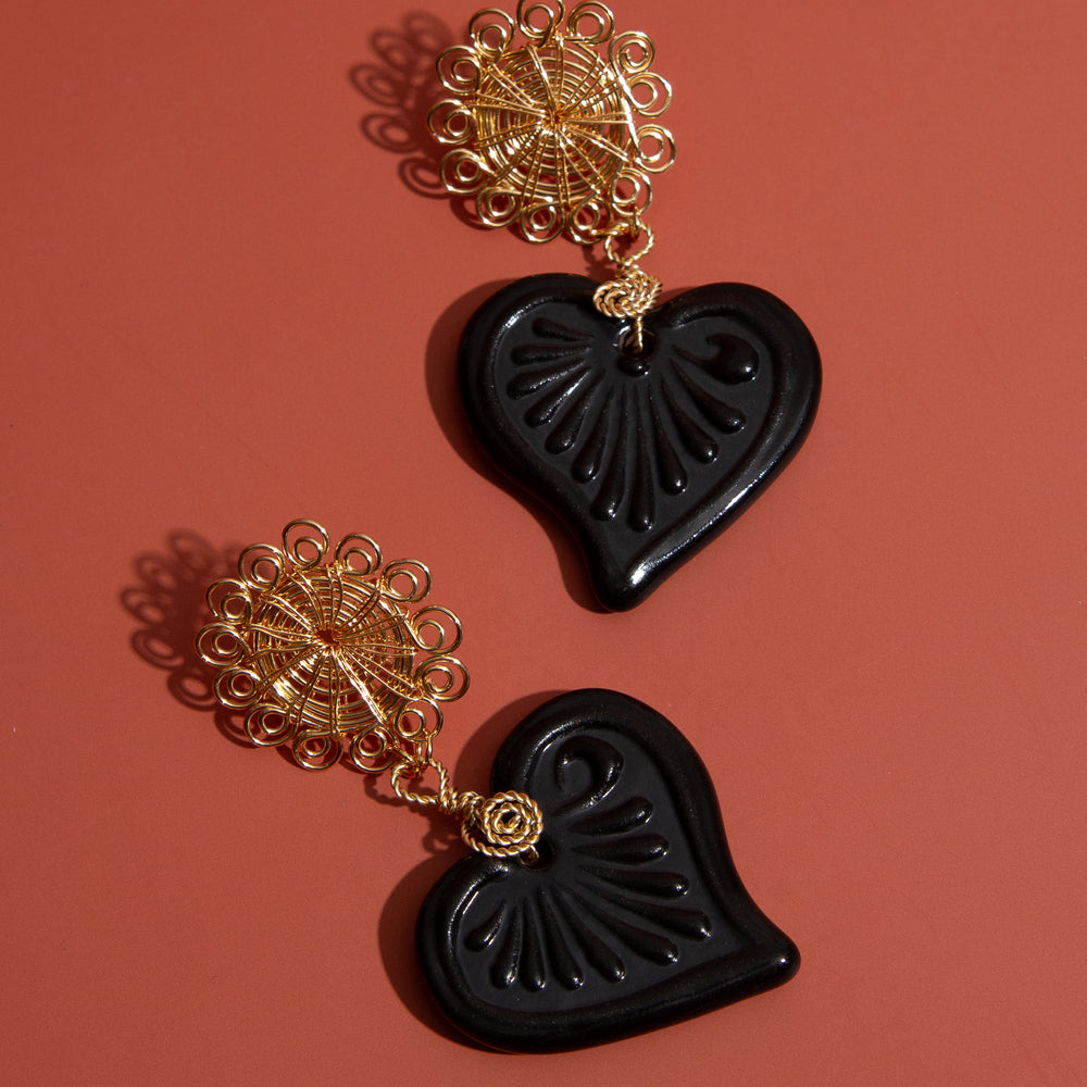 Corazón Talavera Earrings