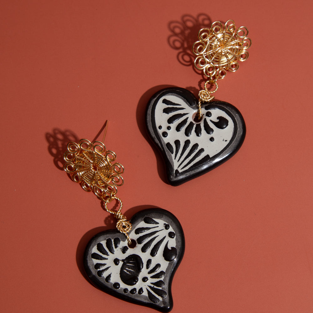 
                      
                        Corazón Talavera Earrings
                      
                    