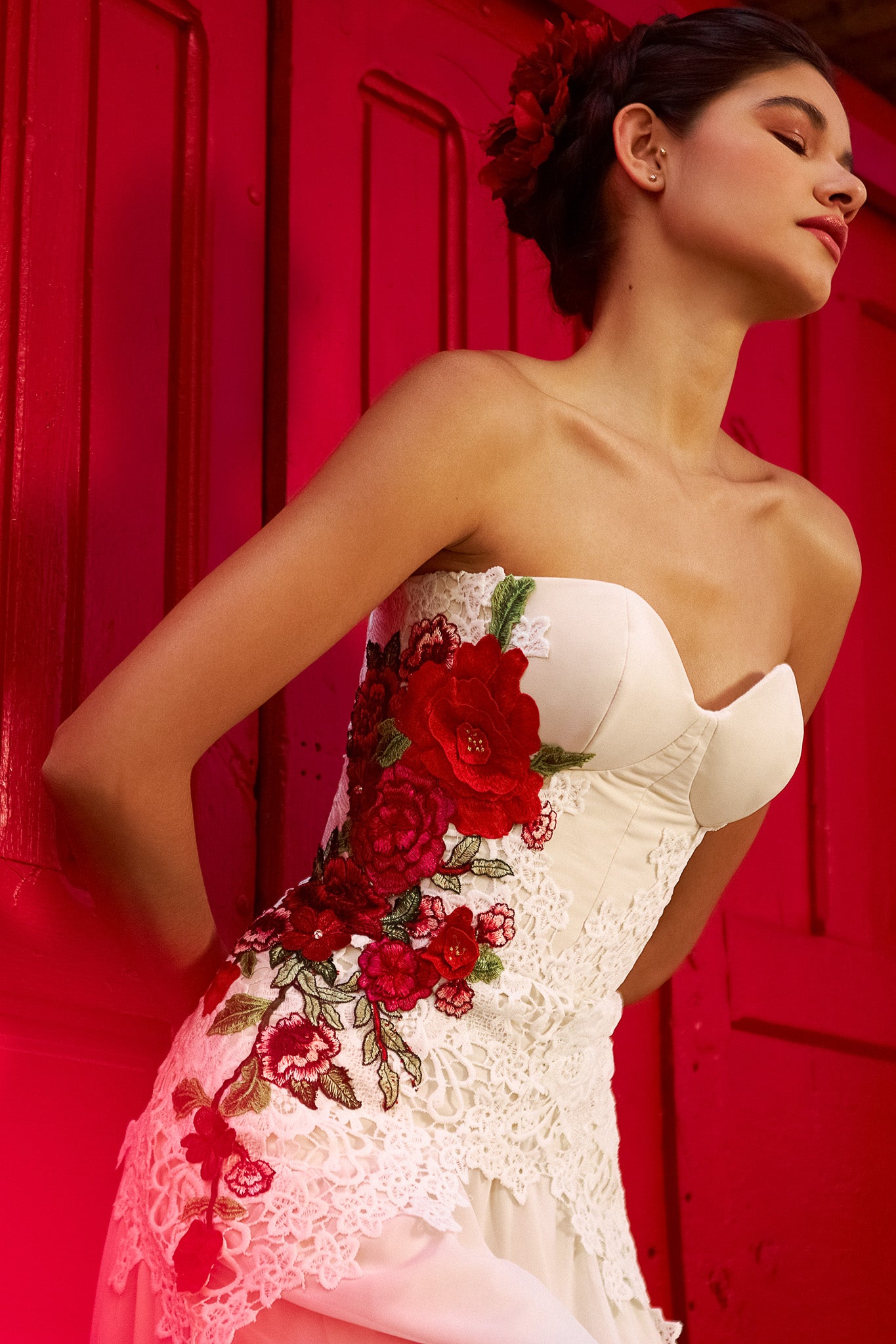 Official Nayibi México Bridal Distributor – Cadena Collective