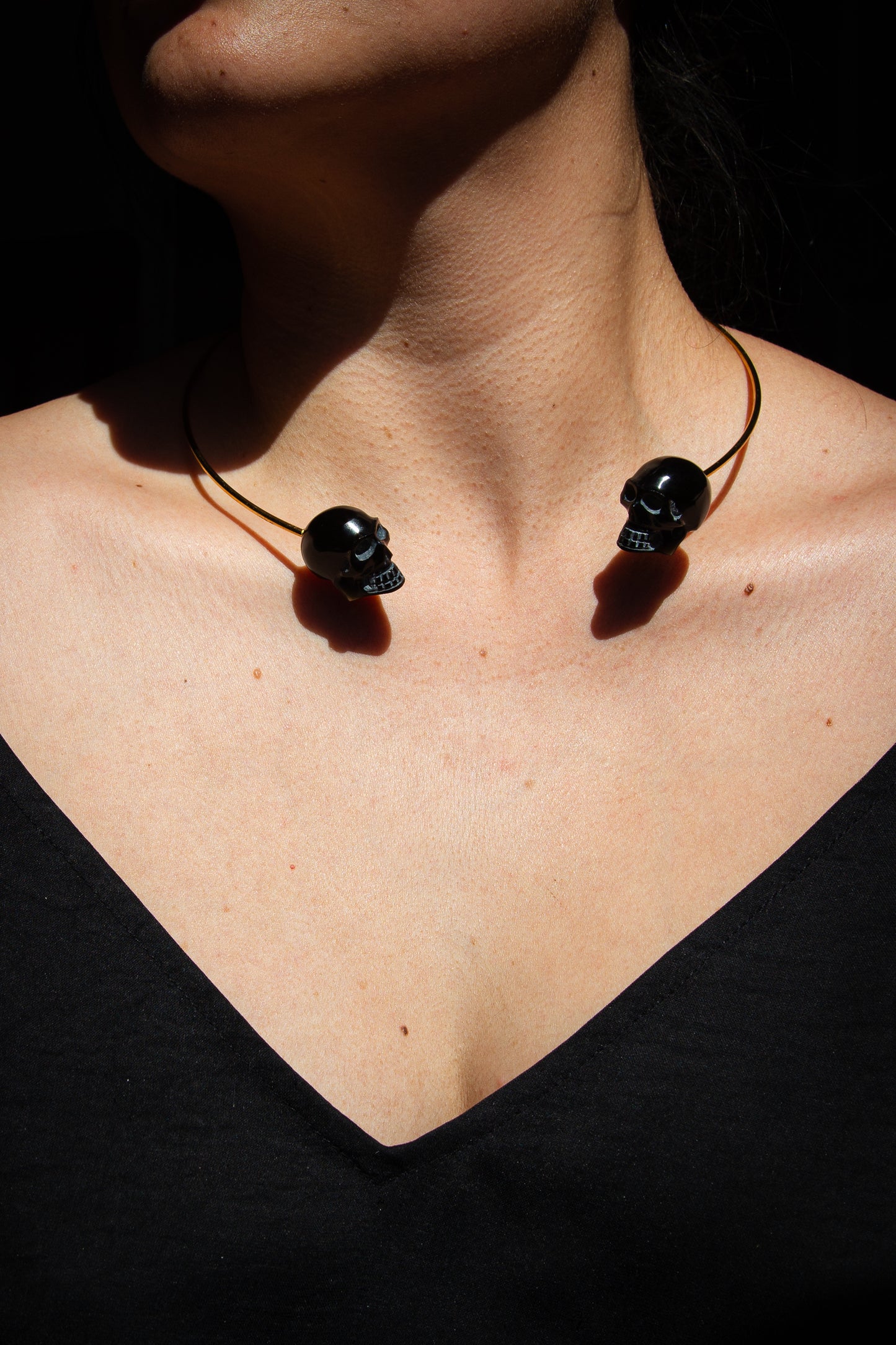 Obsidian Skull Choker