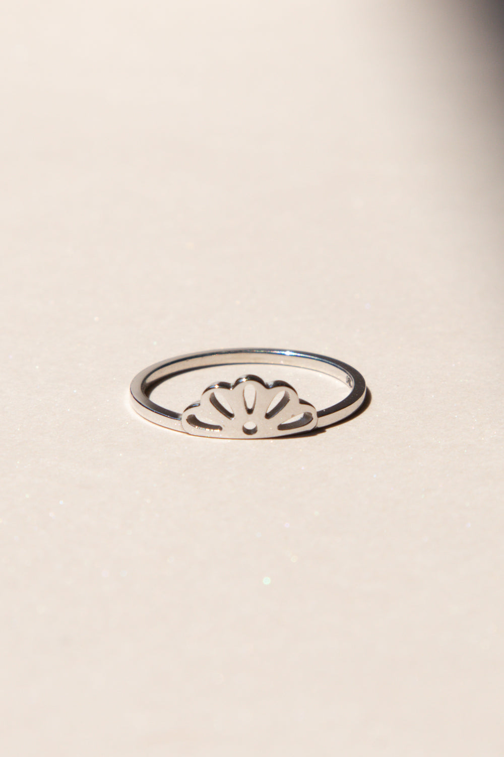 Papel Picado Flower 14K Ring